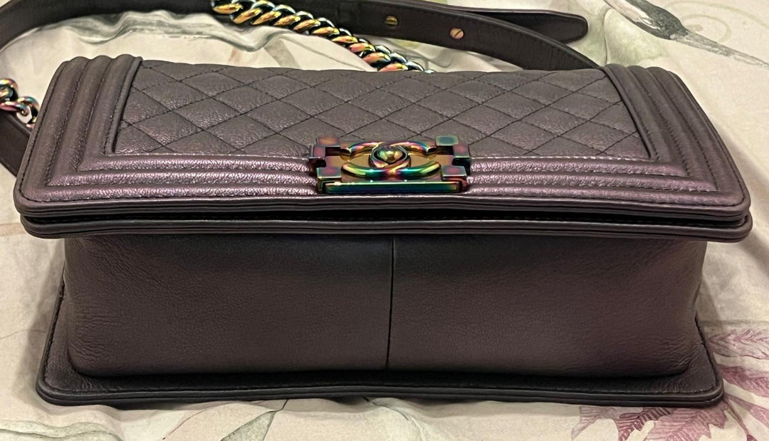 Chanel 16C 2016 Cruise collection series 21 Purple Iridescent Calf skin rainbow mermaid hardware Le Boy Old Medium Flap Bag