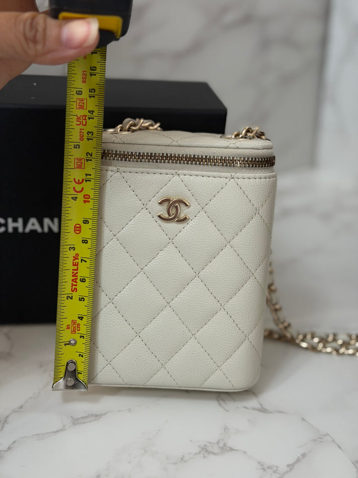 CHANEL White Caviar LGHW Vanity with Chain