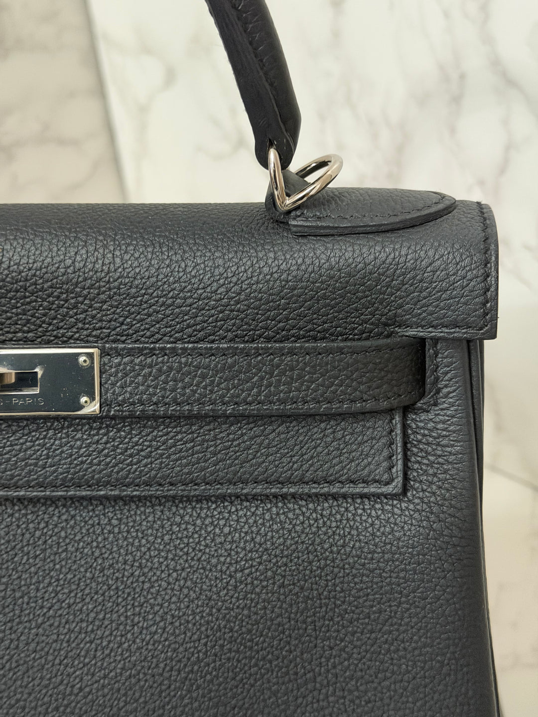 HERMES Noir Black Togo Leather with Palladium Hardware Kelly 28 Retourne Bag Stamp R 2014