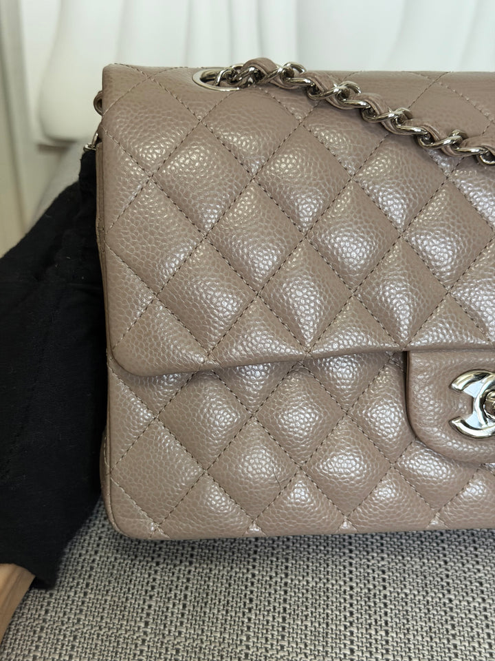 CHANEL series 20 15B Taupe Caviar SHW Medium ML Timeless Classic Double Flap Bag