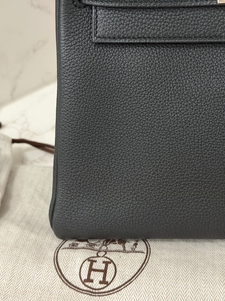 HERMES Noir Black Togo Leather with Palladium Hardware Kelly 28 Retourne Bag Stamp R 2014