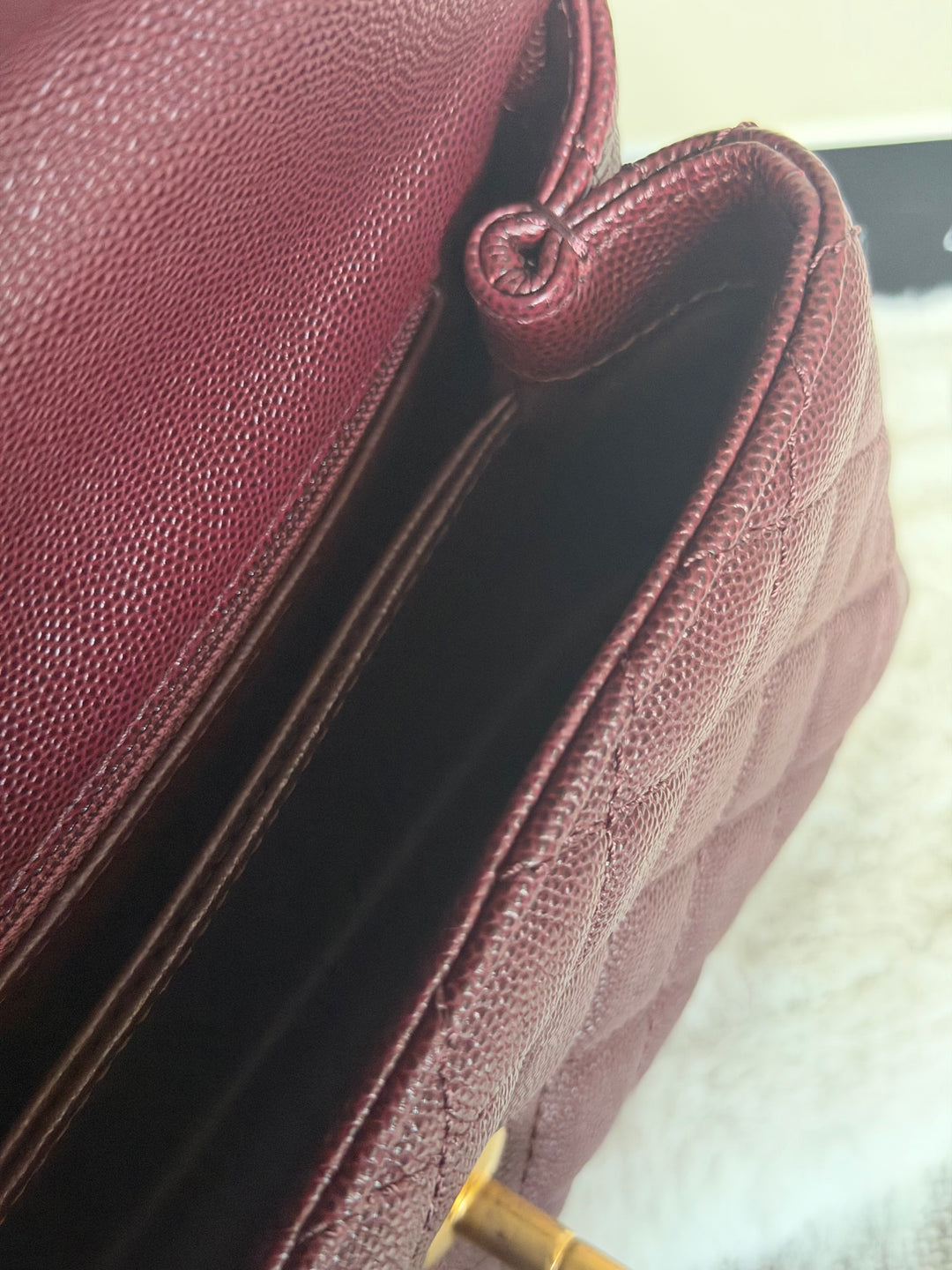 CHANEL series 26 Burgundy Caviar Aged GHW Coco Handle Flap Bag size SMALL with Pink sea snake handle 2018