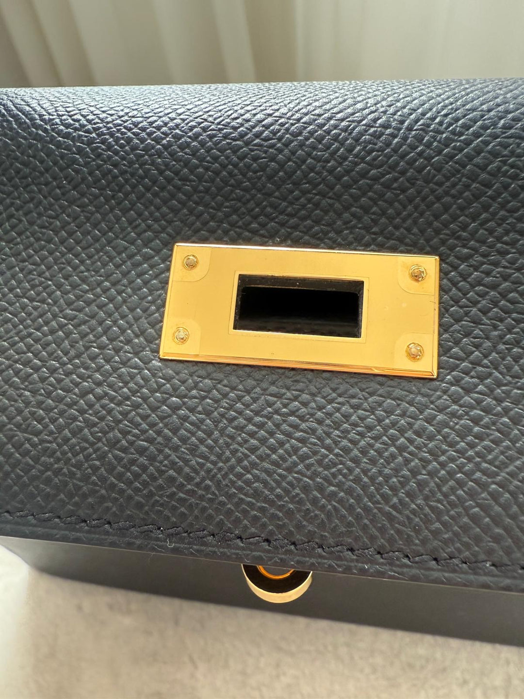 Hermès Kelly 28 Black Sellier Epsom Leather GHW Stamp B 2023 Kept unused Box fresh