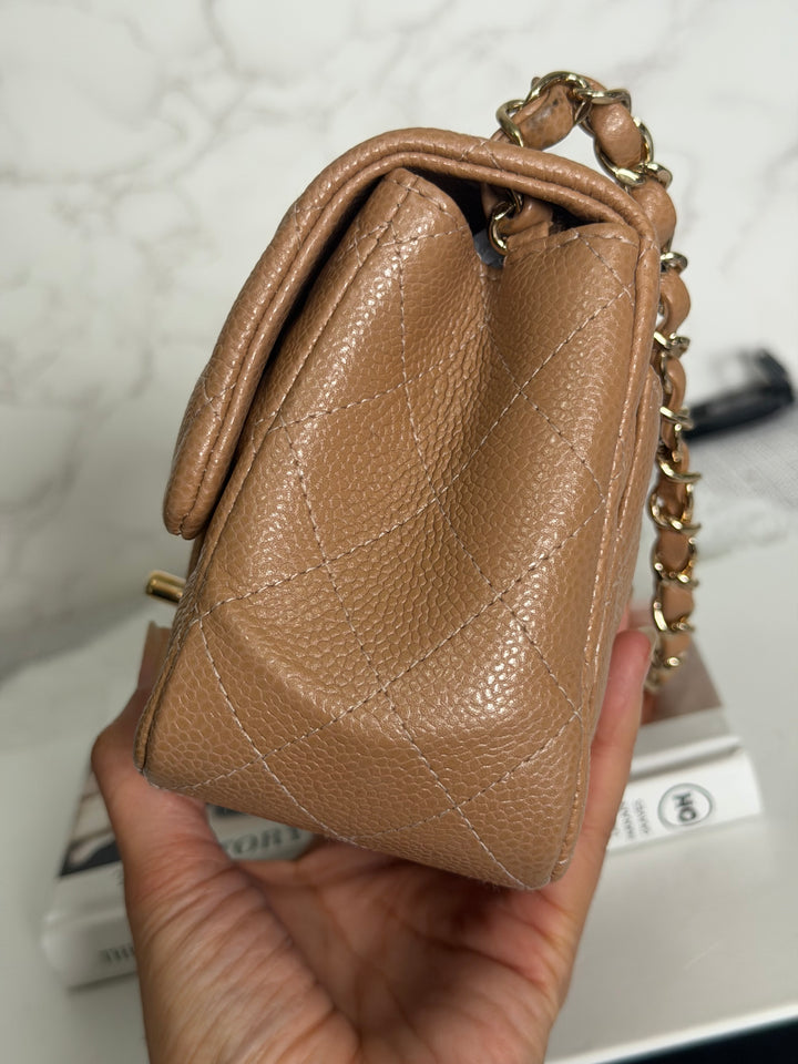 CHANEL 18S series 25 Dark Beige Caviar LGHW Square Mini Flap Bag 2018 Rare