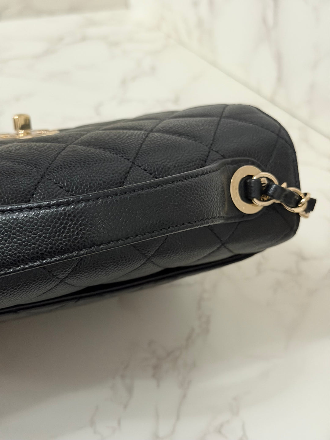 CHANEL Black Caviar LGHW Medium Business Affinity Flap Bag Microchipped