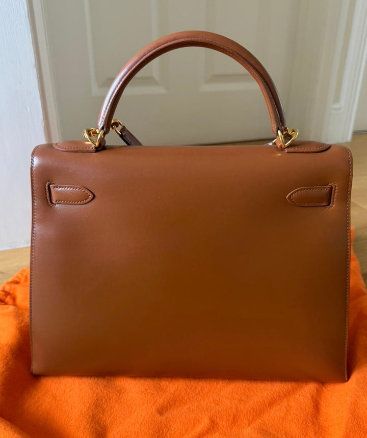 HERMÈS Kelly 32 Noisette Box leather GHW Stamp F in sq 2002 RARE