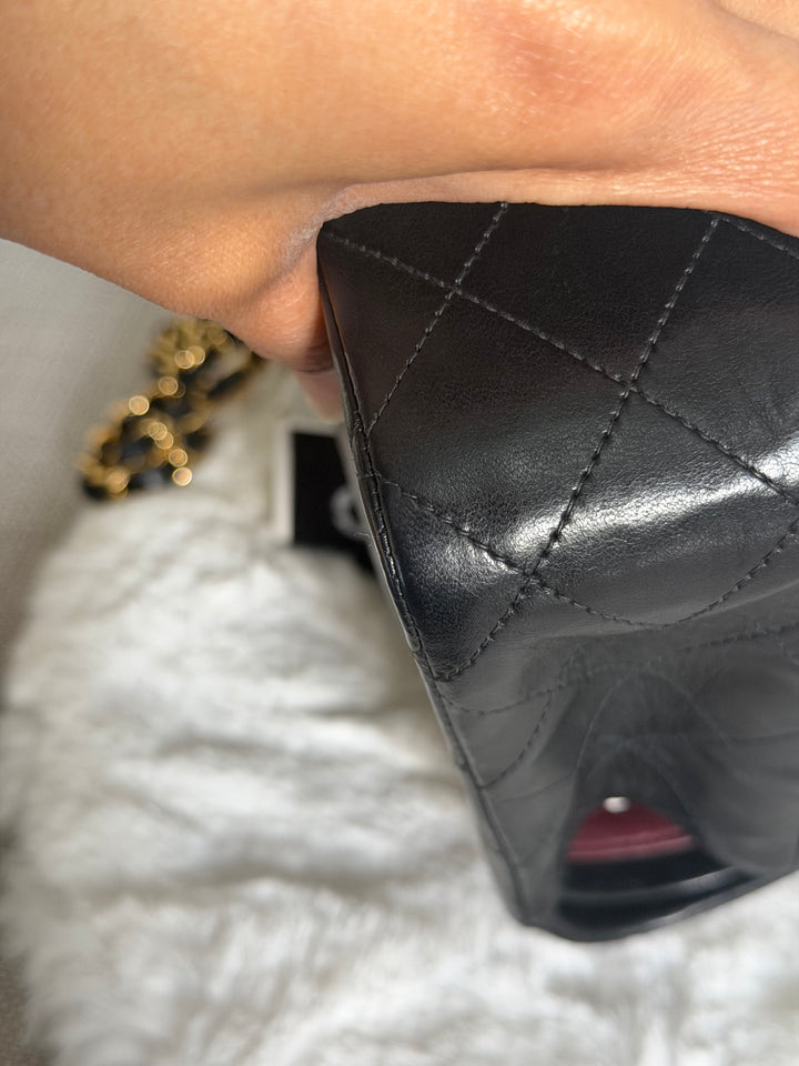 CHANEL series 6 Black Lambskin 24K GHW Vintage Medium ML Timeless Classic Double Flap Bag circa 2000-2002