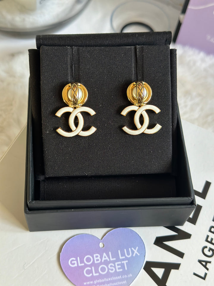 Chanel 22S White Resin Aged GHW earrings