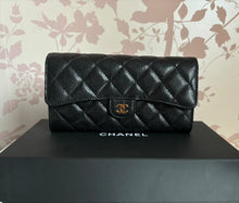 Load image into Gallery viewer, Chanel Series 28 Black Caviar GHW Full size Sarah Flap Wallet
