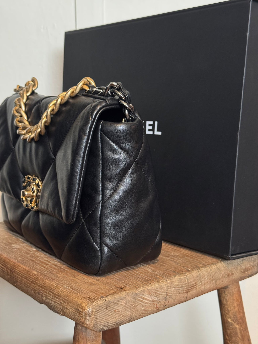 CHANEL 19 size Small Black Lambskin Mixed hardware Flap Bag with Top handle