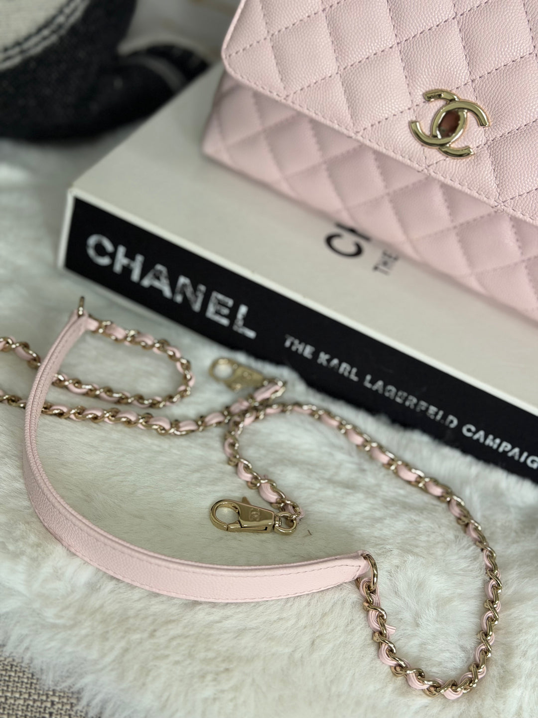 CHANEL 22P Sakura Pink Caviar LGHW Coco Handle Flap Bag with detachable strap 2022 size SMALL
