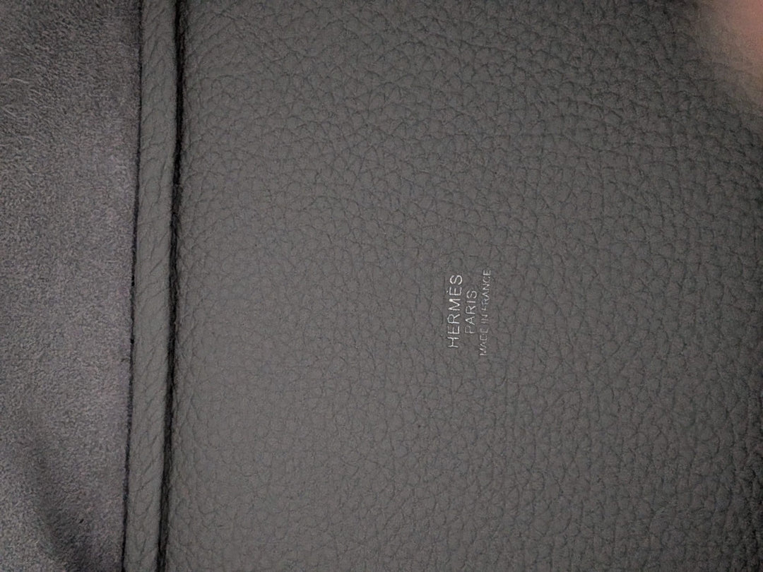 HERMÈS Picotin 18 Bleu Pale Clemence leather PHW Stamp U 2022/2023