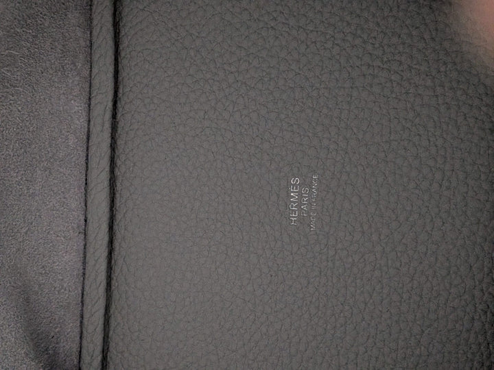 HERMÈS Picotin 18 Bleu Pale Clemence leather PHW Stamp U 2022/2023