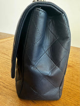 Load image into Gallery viewer, CHANEL Series 13 Navy Lambskin SHW Single Flap Jumbo Classic Bag

