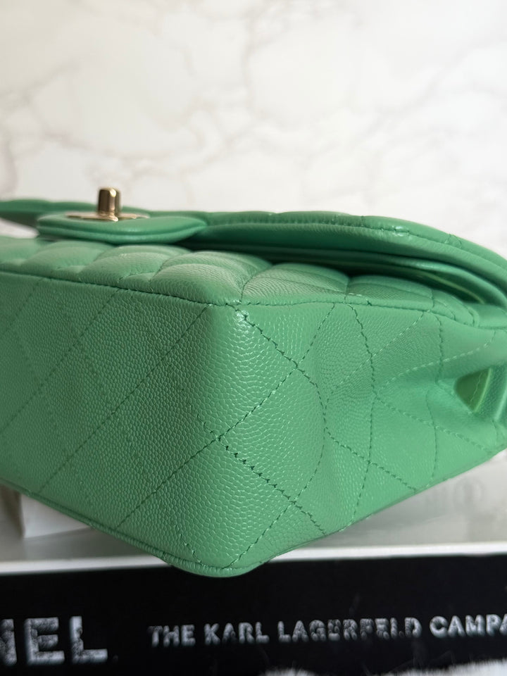 CHANEL 21P Avocado Green Caviar LGHW Small Timeless Classic Double Flap Bag 2021