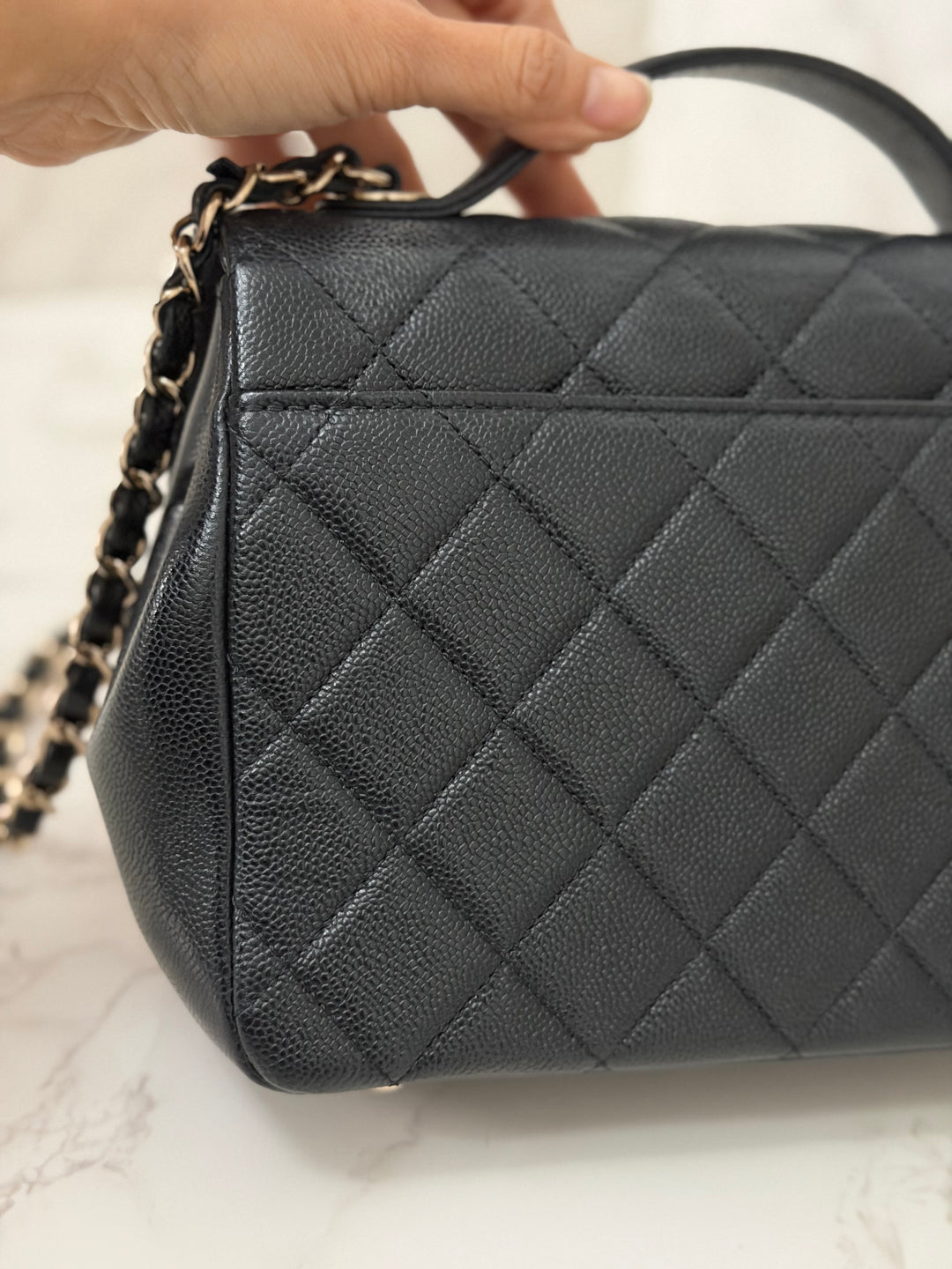 CHANEL Black Caviar LGHW Medium Business Affinity Flap Bag Microchipped