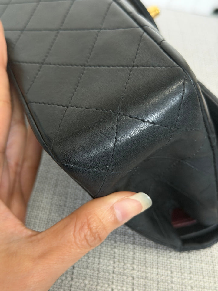 CHANEL series 11 Black Lambskin 24K GHW Vintage Small classic double flap bag 2007/2008