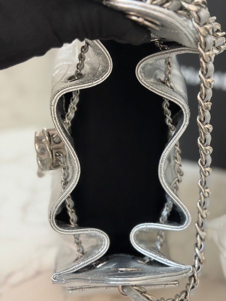 CHANEL 26C Silver Caviar shiny SHW Mini 25 Hobo Bag