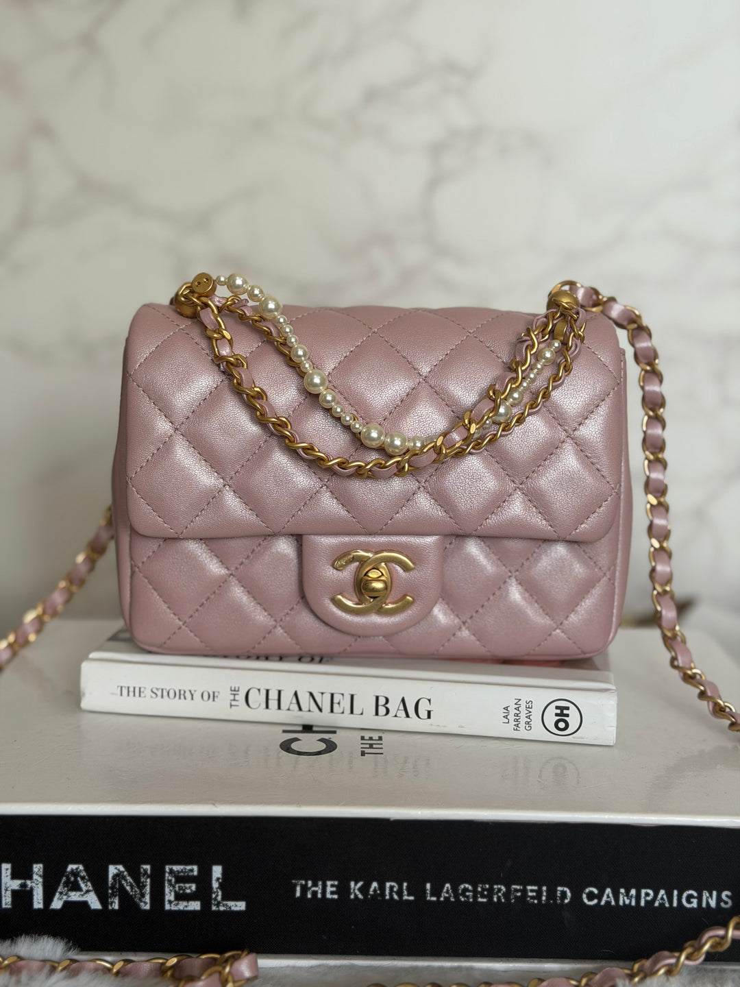 CHANEL 24P Pearly Pink Lambskin Pearl Twist Aged GHW Flap Bag 2024