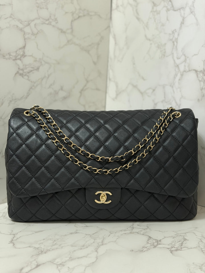 Chanel series 28 19B collection 2019 Black Calf Skin LGHW Small XXL Airliner (40 cms) Single Flap Bag