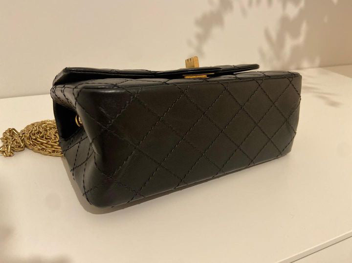 Chanel series 28 (2019) Black Calf skin Aged GHW Mini Reissue Flap Bag