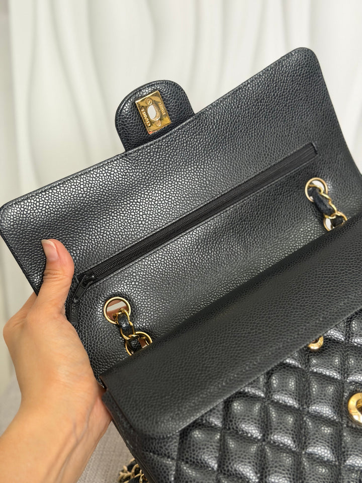 CHANEL 2022 Black Caviar GHW Timeless Classic Medium ML 11.12 Double Flap Bag