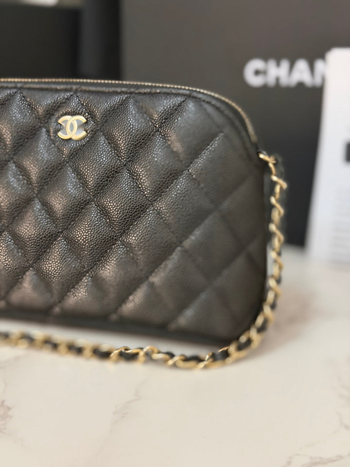 CHANEL Black caviar LGHW Vanity Bag with Chain