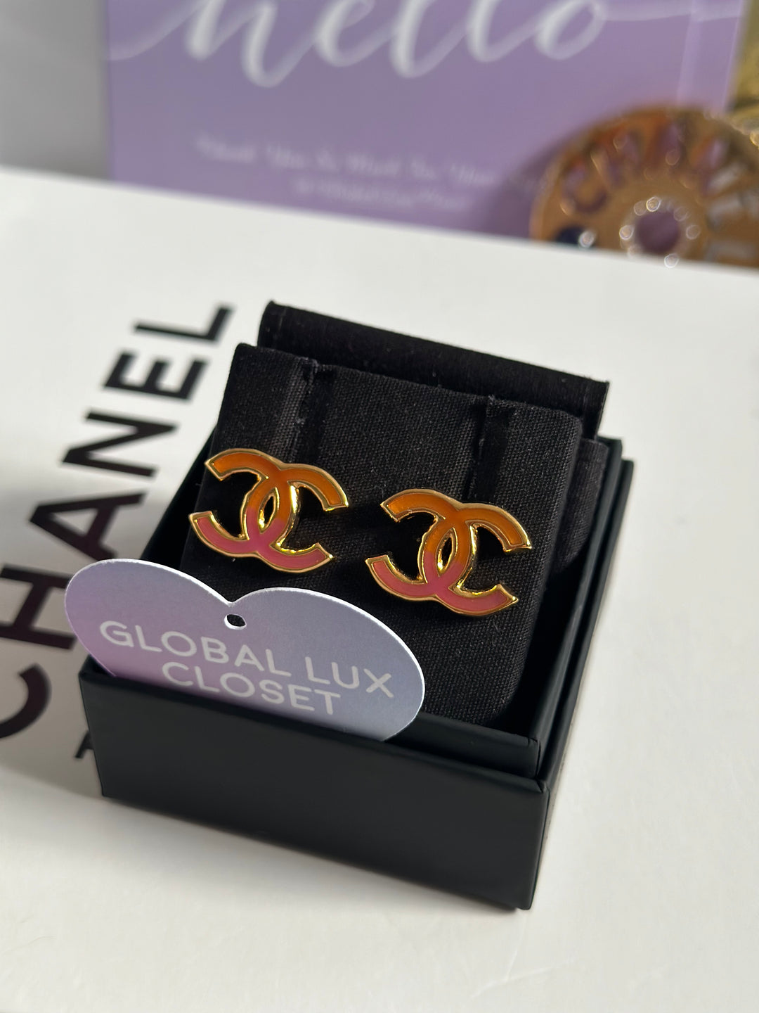 Chanel 23C Ombré Pink and orange Gold tone earrings