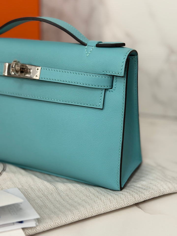 Hermès Kelly Pochette Swift Leather in Bleu Atoll 3P PHW Palladium Hardware Stamp T