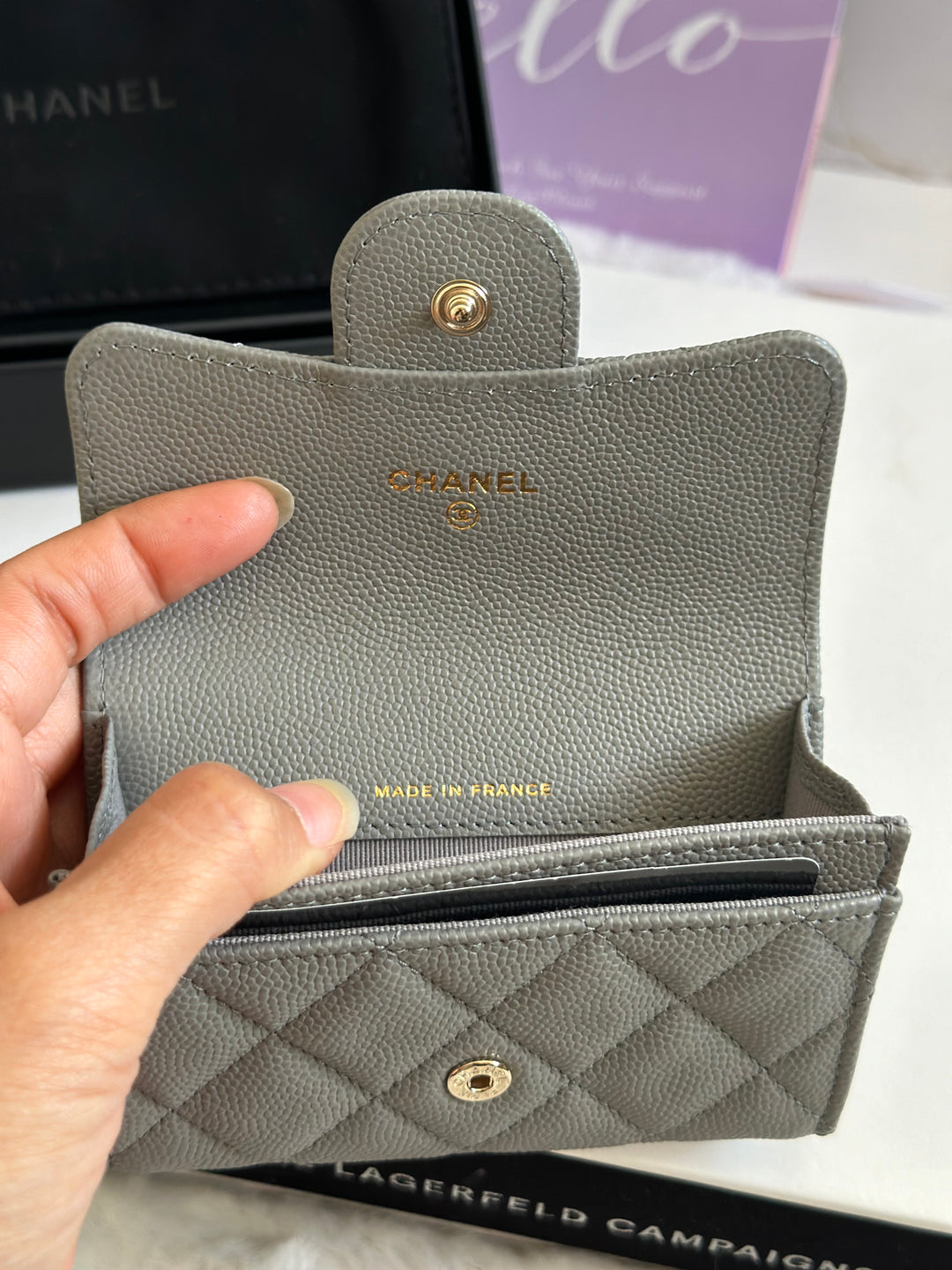 Chanel 22B NJ531 Grey Caviar LGHW Classic Snap/Flap Card Holder
