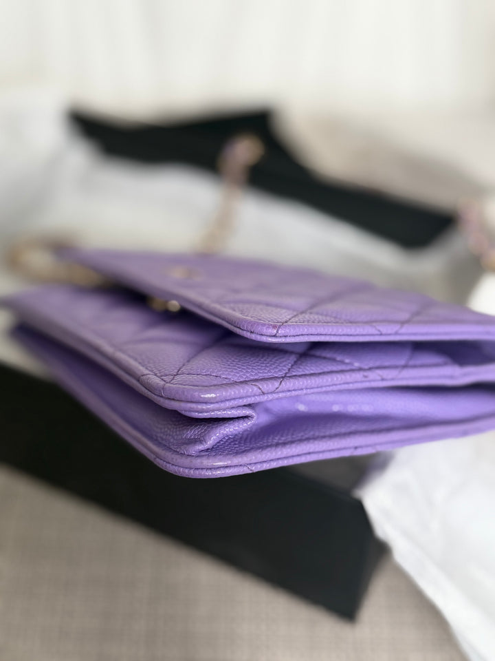 CHANEL series 28 20C Purple Caviar LGHW Classic Wallet on chain (WOC)