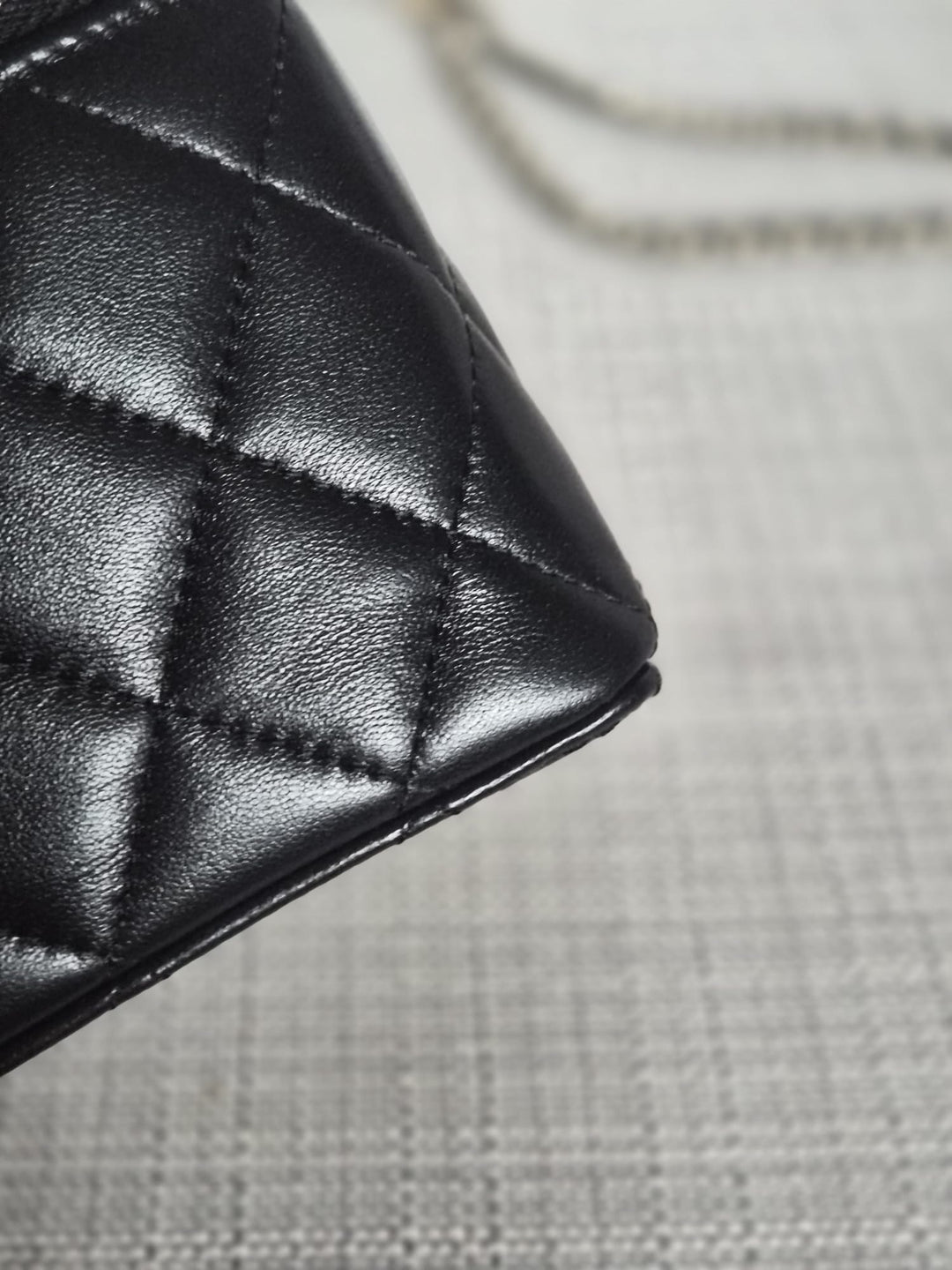 CHANEL Black Lambskin LGHW Long Vanity Top Handle with Detachable Chain 2025