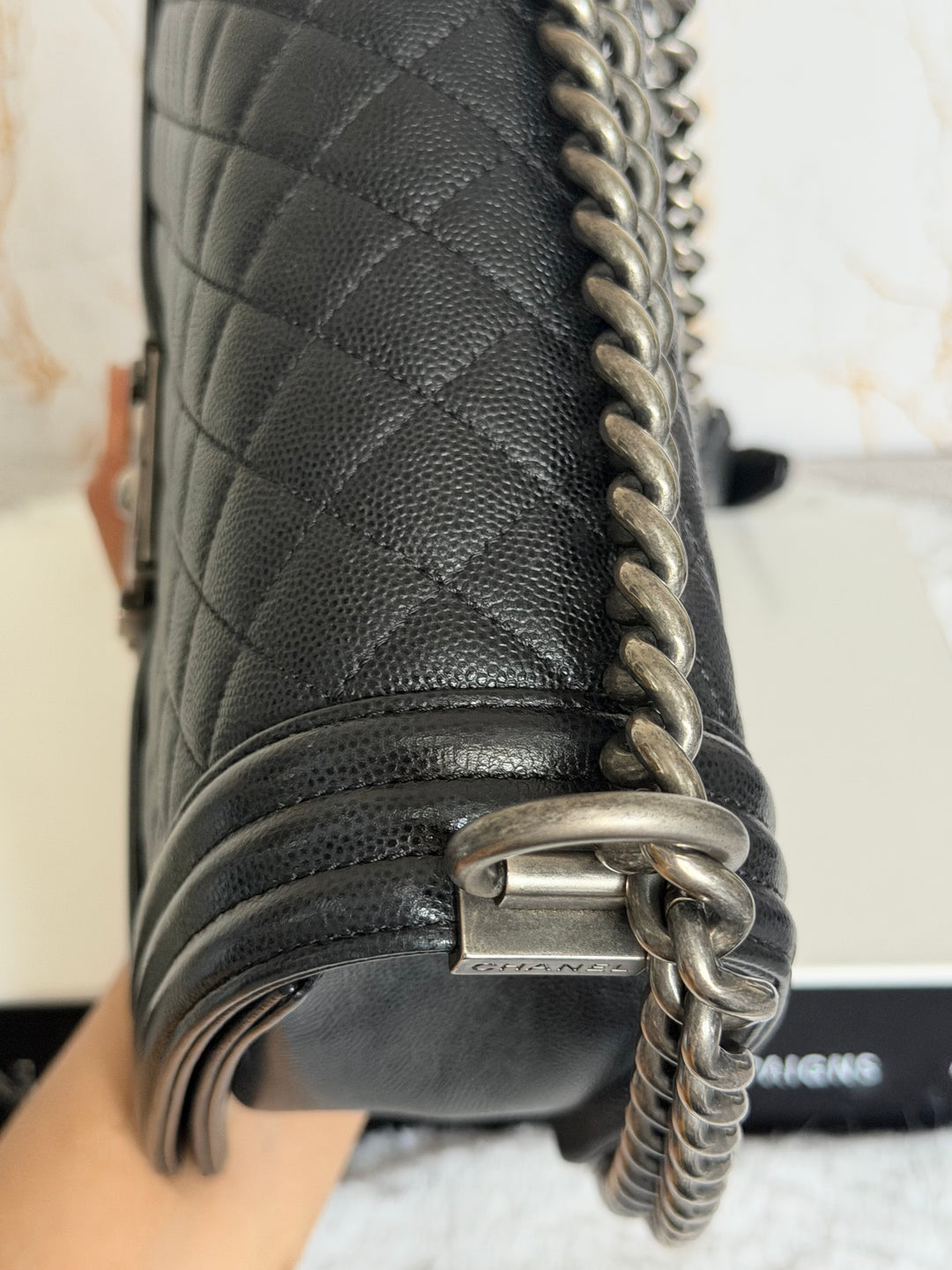 CHANEL series 25 Black Caviar Ruthenium Hardware Old Medium Le Boy Bag 25 cms 2018