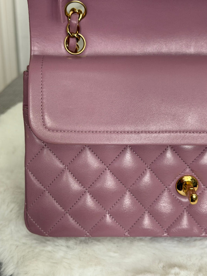CHANEL series 21 Mauve Pink Purple Lambskin LGHW Medium ML Timeless Classic Double Flap Bag 2015