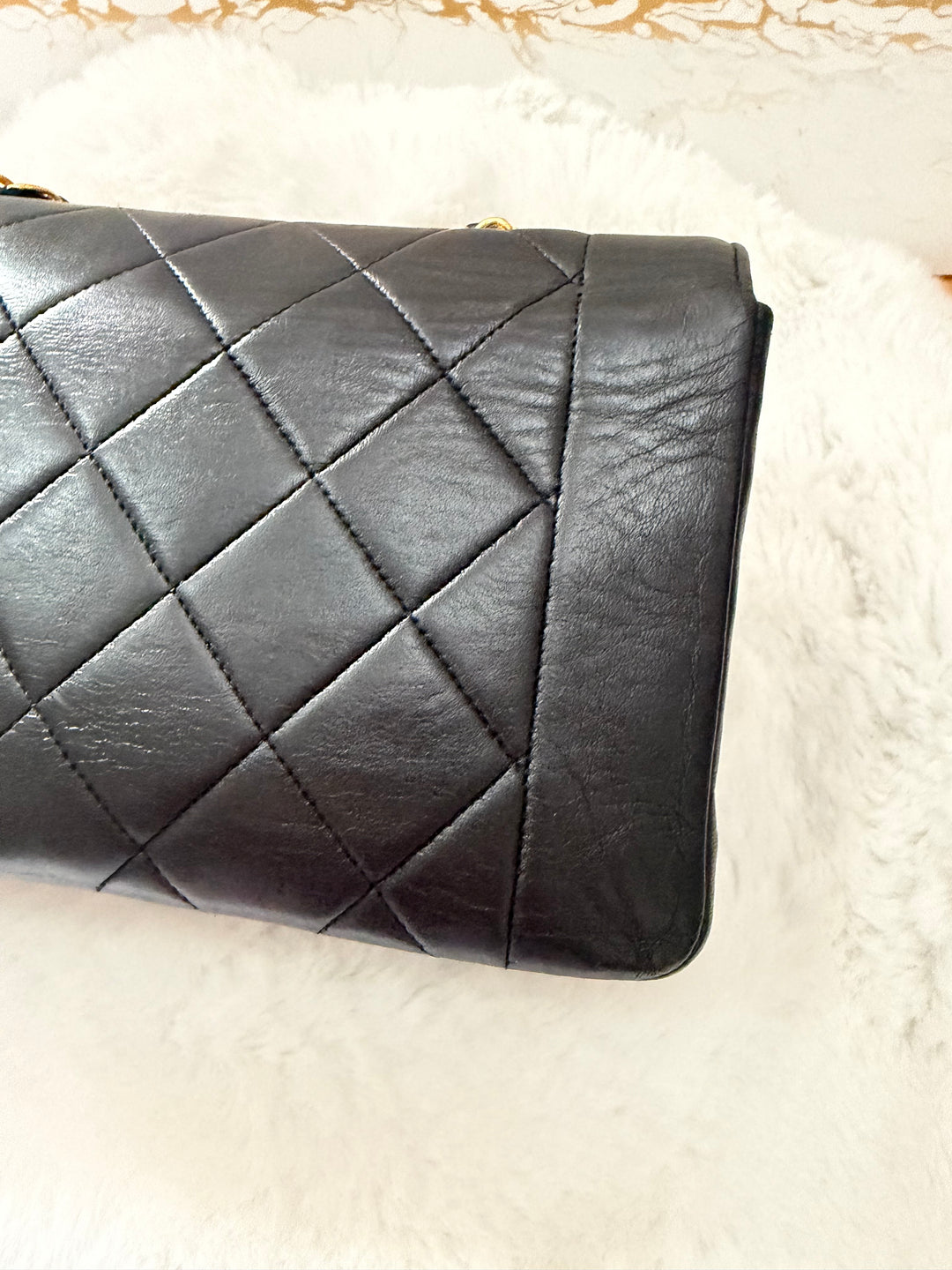 CHANEL Vintage series 2 24k GHW Hardware Diana Flap Bag size SMALL 1991-1994