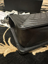 Load image into Gallery viewer, CHANEL series 20 2014/2015 Black Caviar Ruthenium Hardware Old Medium Le Boy Flap Bag
