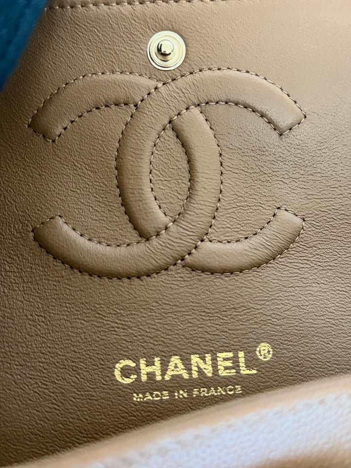 CHANEL 17C Brown Caramel Caviar LGHW Medium ML Timeless Classic Double Flap Bag 2016/2017