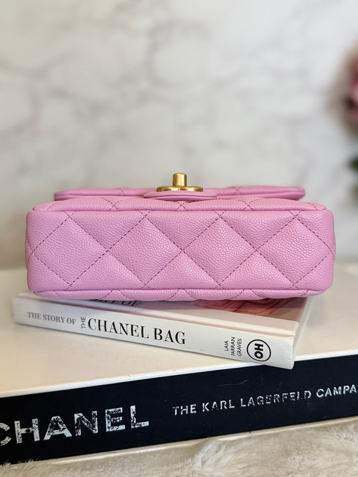 CHANEL 23P Mauve Pink Caviar Heart Adjustable Chain Aged GHW Mini Flap Bag 2023