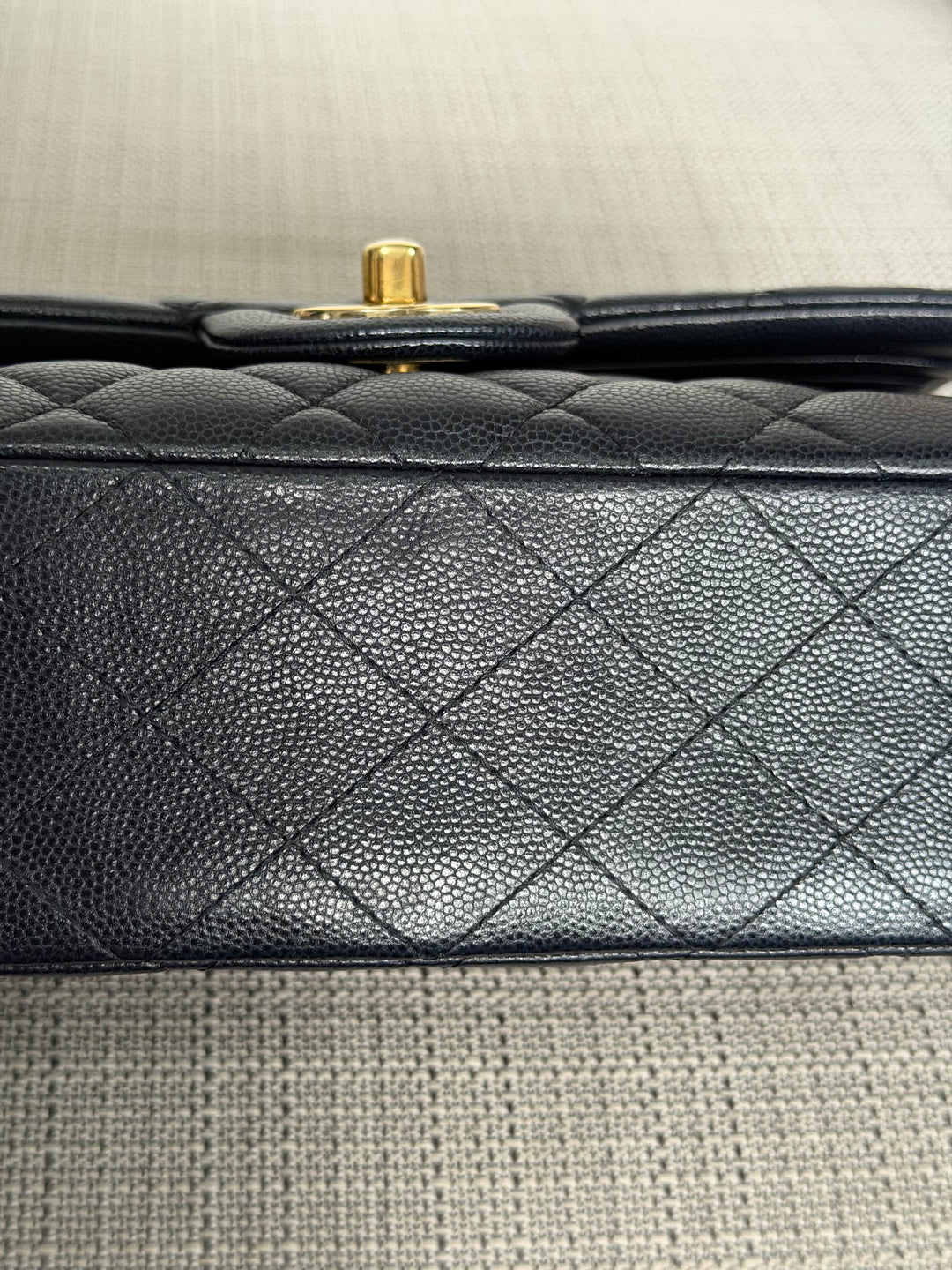 CHANEL series 30 Dark Navy Caviar LGHW Small Timeless Classic Double Flap Bag 2020