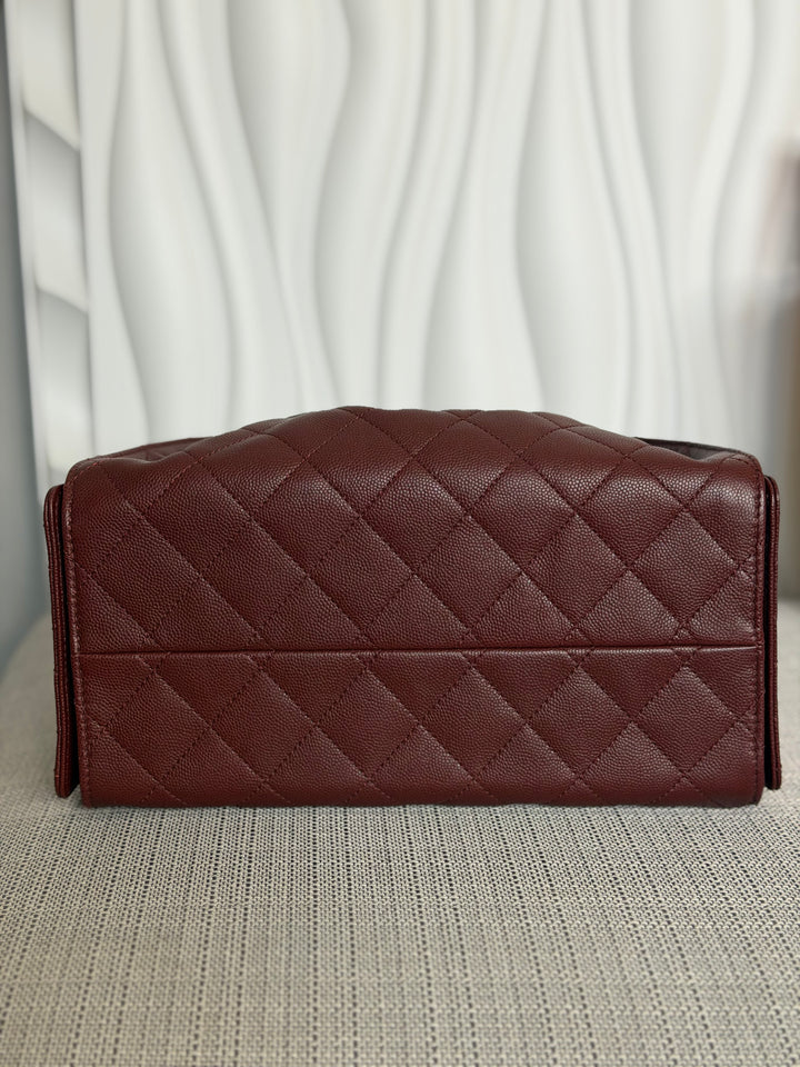 CHANEL 25A Burgundy Caviar Aged GHW 25 Hobo Bag Size SMALL