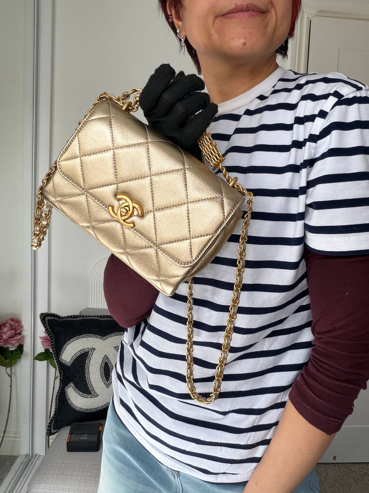 CHANEL Gold Metallic Lambskin CC Crystal Logo Chain Flap Bag 2022