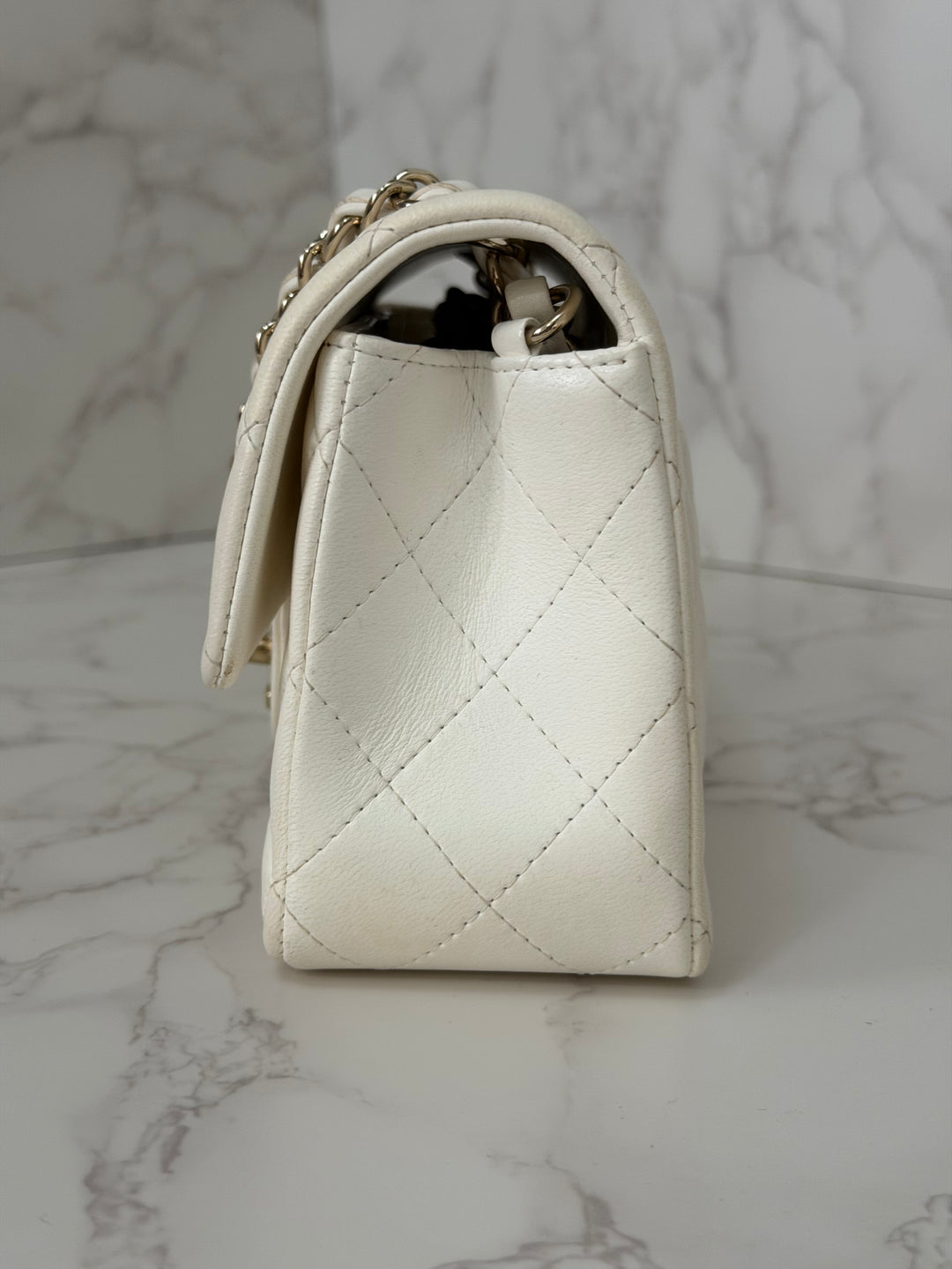 CHANEL series 23 2016 White Lambskin LGHW Mini Rectangular Flap Bag