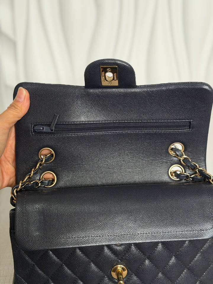 CHANEL series 30 Dark Navy Caviar LGHW Small Timeless Classic Double Flap Bag 2020