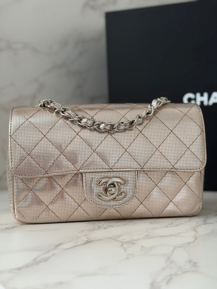 CHANEL series 21 16C 2016 Pixel Pinky Gold Calf Skin SHW Mini Rectangular Flap Bag