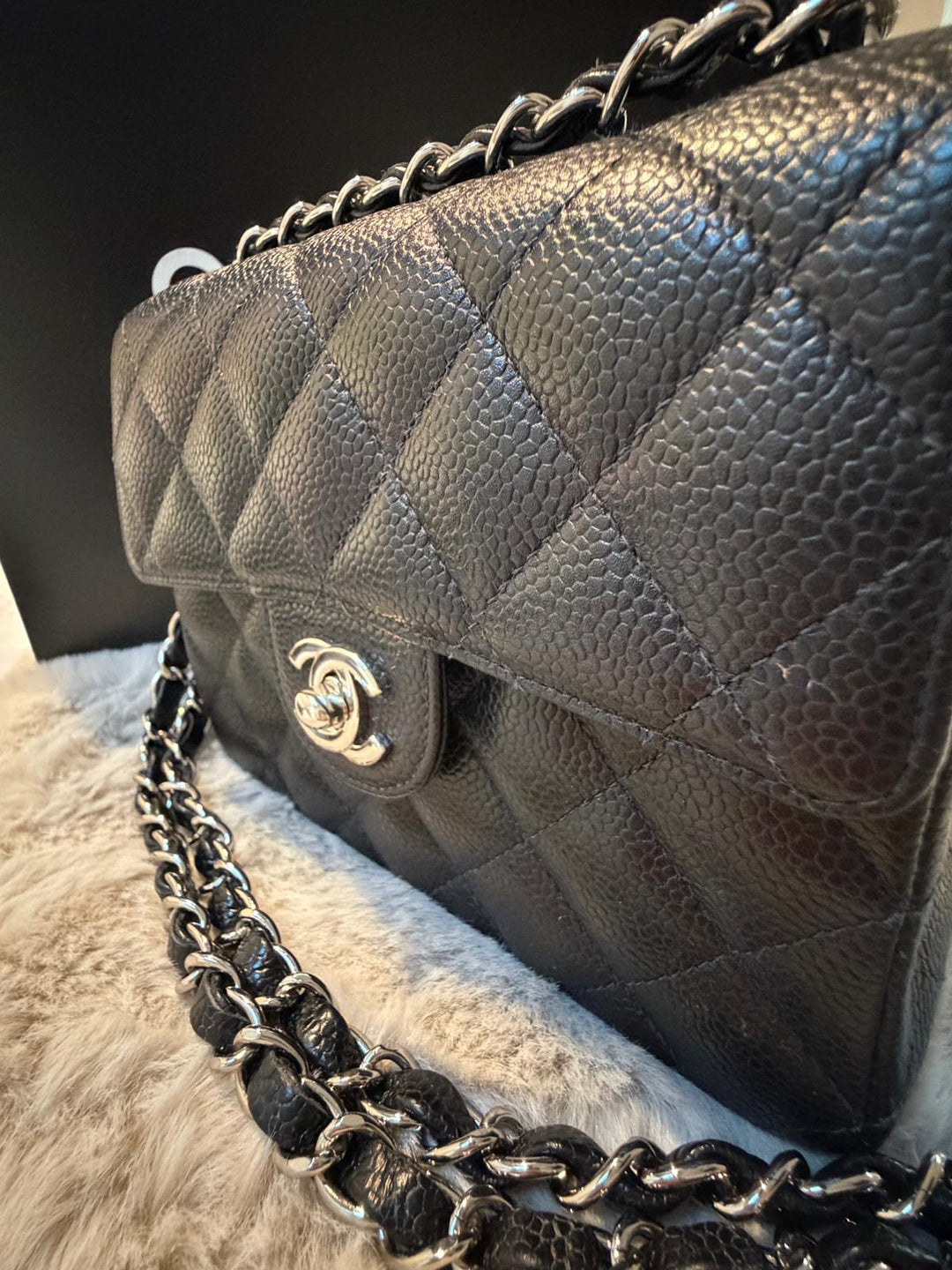 CHANEL series 9 Black Caviar SHW Vintage Mini Flap Bag
