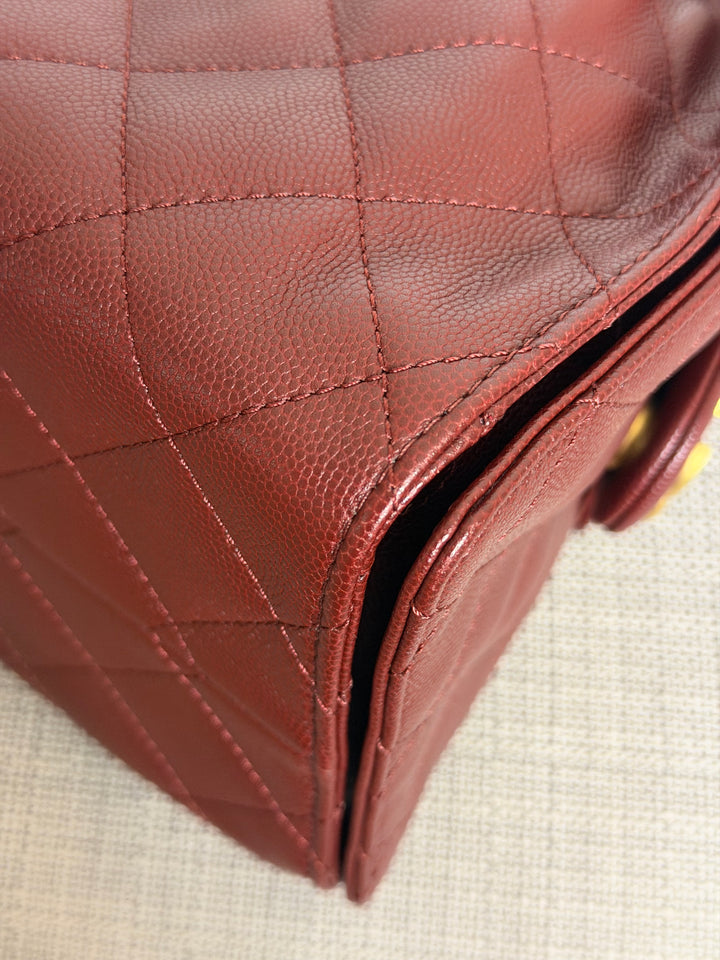 CHANEL 25A Burgundy Caviar Aged GHW 25 Hobo Bag Size SMALL