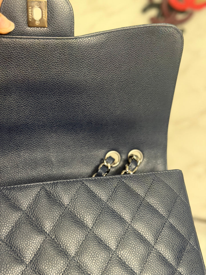 CHANEL series 13 Navy Caviar SHW Timeless Classic Jumbo Single Flap Bag 2010