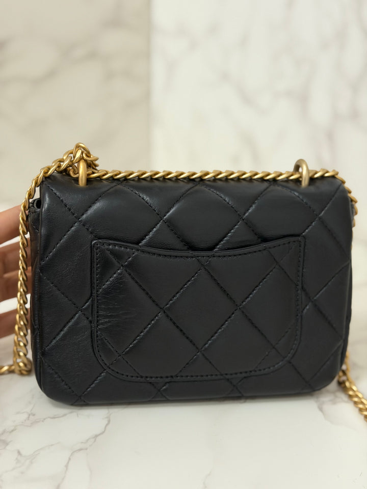 CHANEL Resin CC Black Lambskin Aged GHW Seasonal Flap Bag 2023