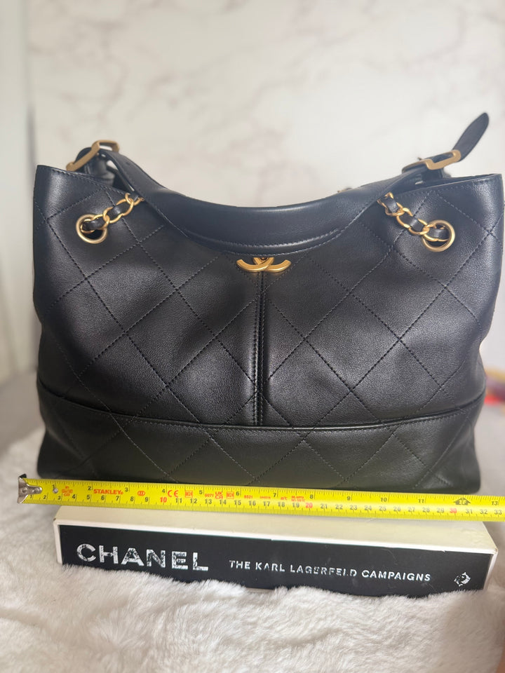 CHANEL 25A Black Calf Skin aged GHW Hobo Shopping Bag size Small 2025