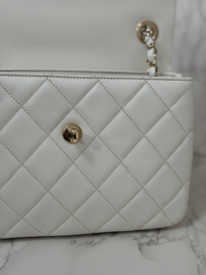 CHANEL 23S collection 2023 White Lambskin LGHW Trendy CC Flap Bag size Small with raised CHANEL Engraved Plate Top Handle